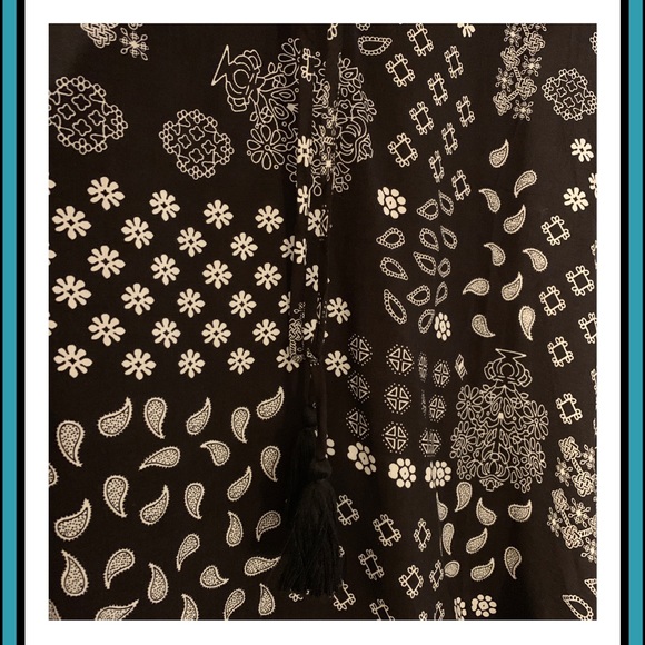 Ganji LA Size:M Really Cute Flowy Top - Picture 7 of 7